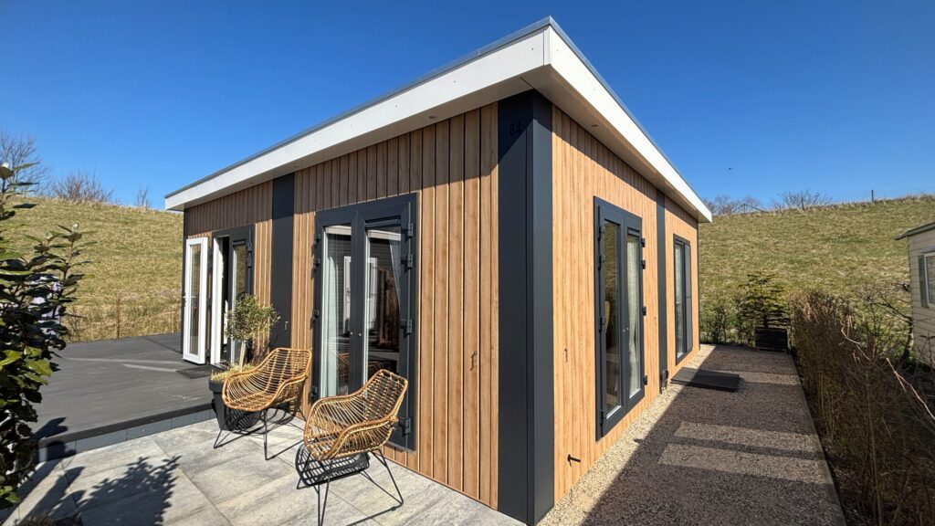 Foto 4 - Luxe chalet te koop op camping Grevelingenpolder, Brouwershaven